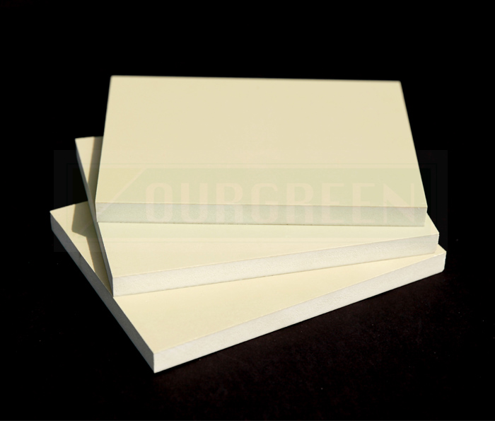 pvc板材的特性以及價(jià)格受影響的因素